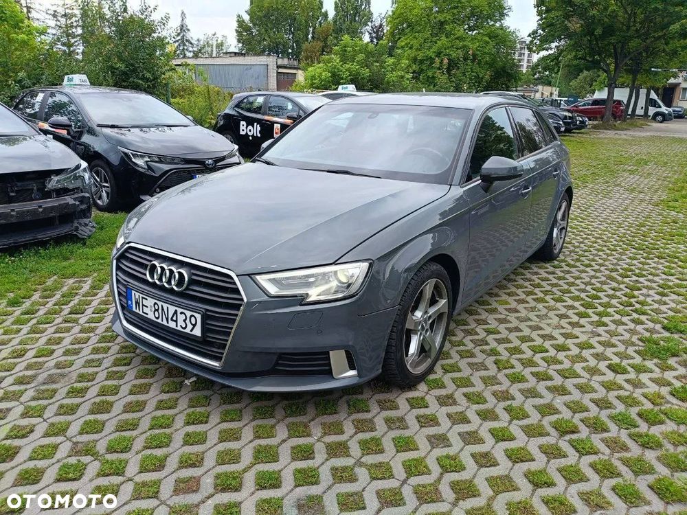 Audi A3 Sportback - 1
