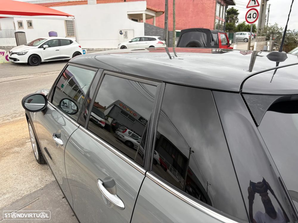MINI 5 Portas Cooper D - 9