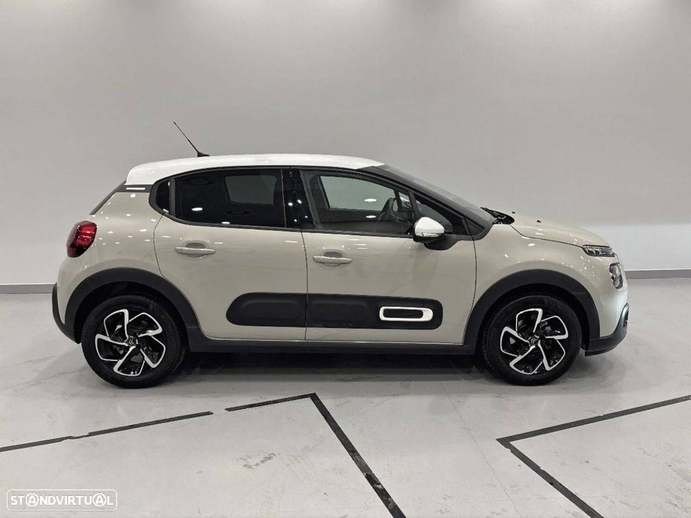 Citroën C3 1.2 PureTech Shine EAT6 - 4