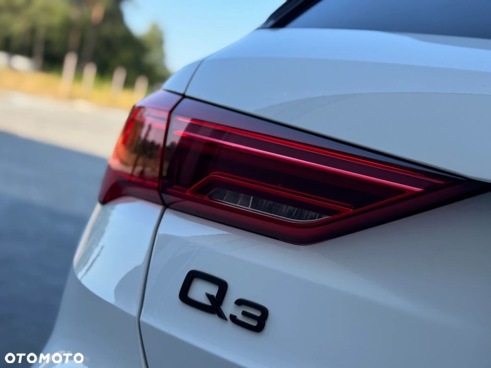Audi Q3 45 TFSI e S Line S tronic - 11