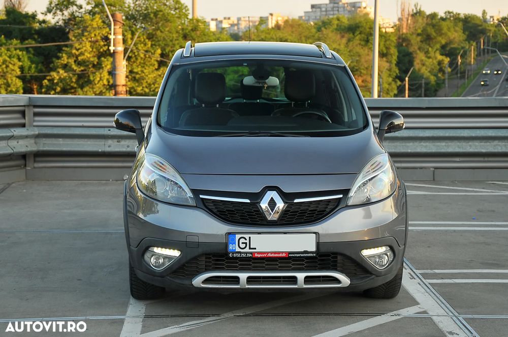 Renault Scenic - 13