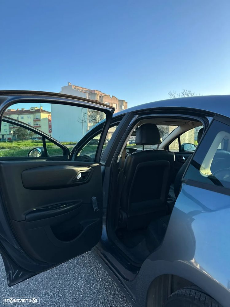 Citroën C4 1.4 16V SX - 7