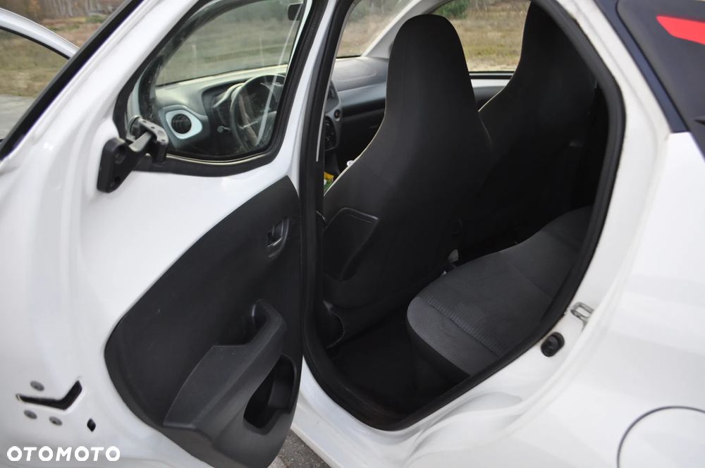 Toyota Aygo 1.0 VVT-i Color Edition - 18