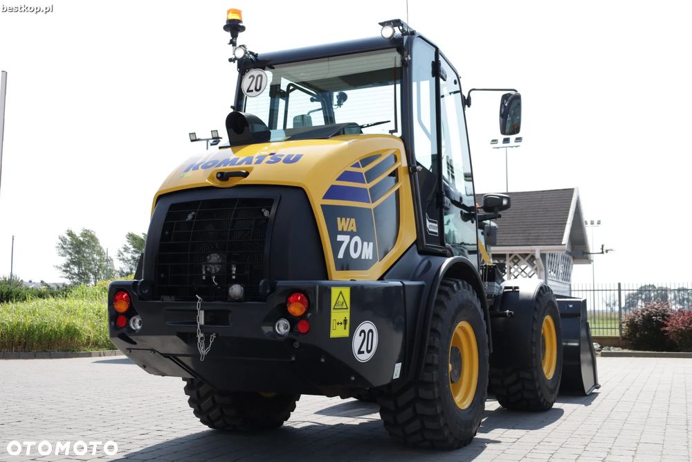 Komatsu WA70M-8 - 8