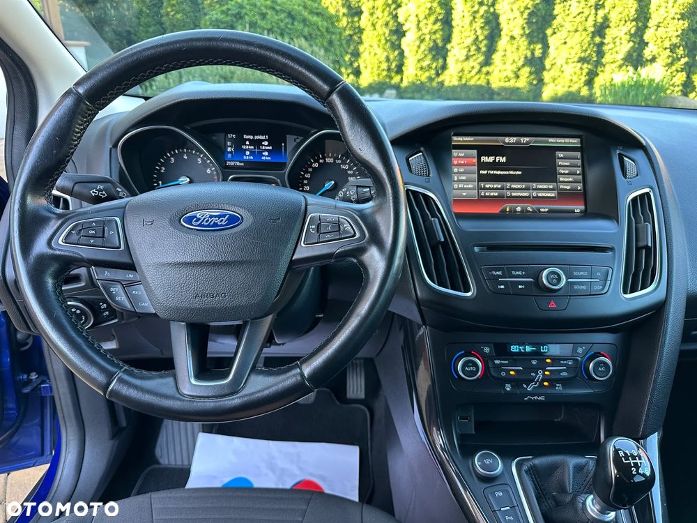 Ford Focus SW 1.5 EcoBoost S&S Sport - 22