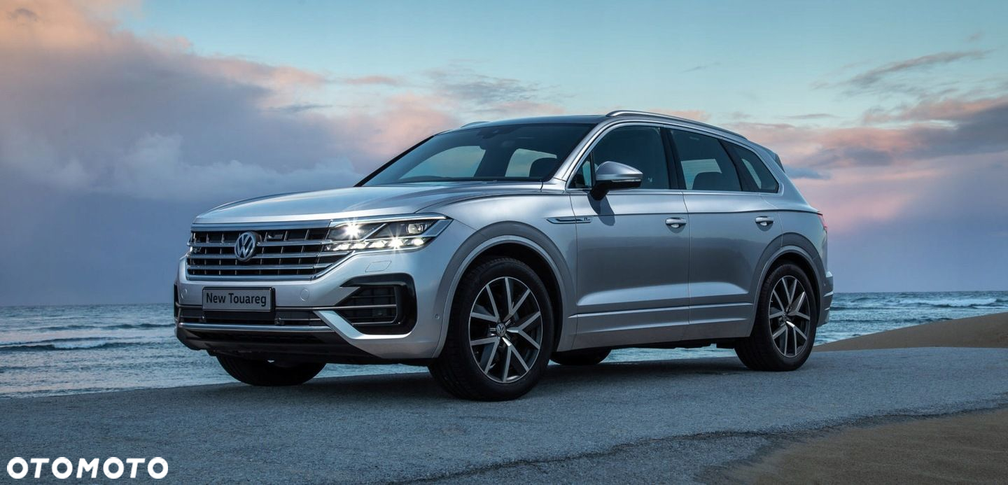 VW TOUAREG III R-LINE 760 LISTWA DRZWI LEWY PRZÓD - 9