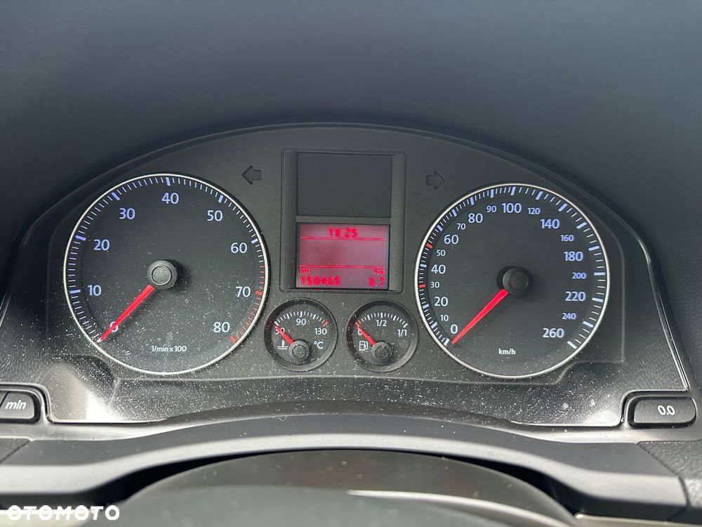 Volkswagen Golf - 9
