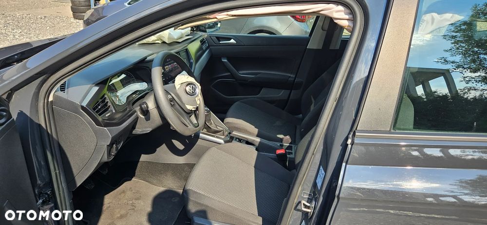 Volkswagen Polo 1.0 Comfortline - 8