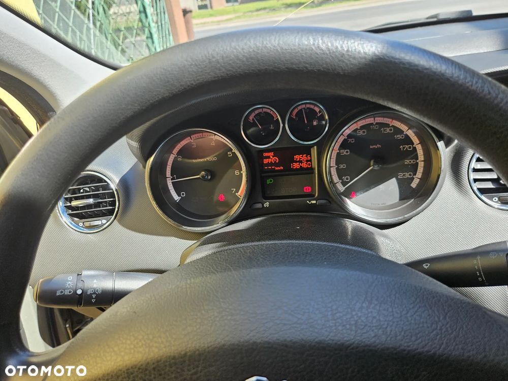 Peugeot 308 - 22