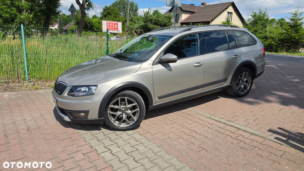 Skoda Octavia 2.0 TDI (Green tec) 4x4 Scout - 29