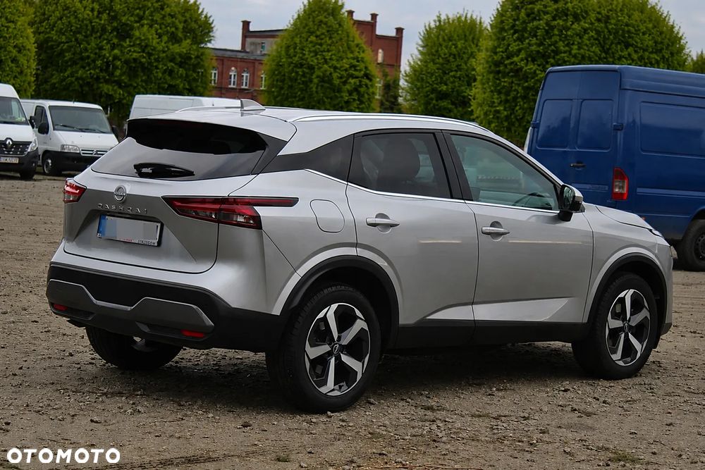 Nissan Qashqai 1.3 DIG-T N-Connecta - 12