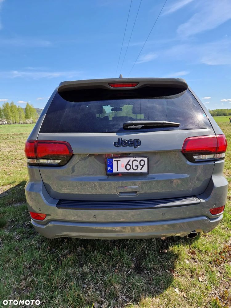 Jeep Grand Cherokee - 4