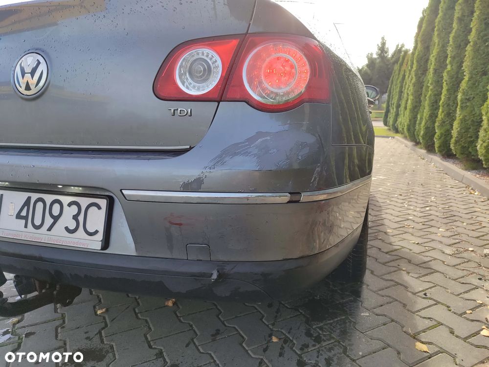 Volkswagen Passat 1.9 TDI Comfortline - 9