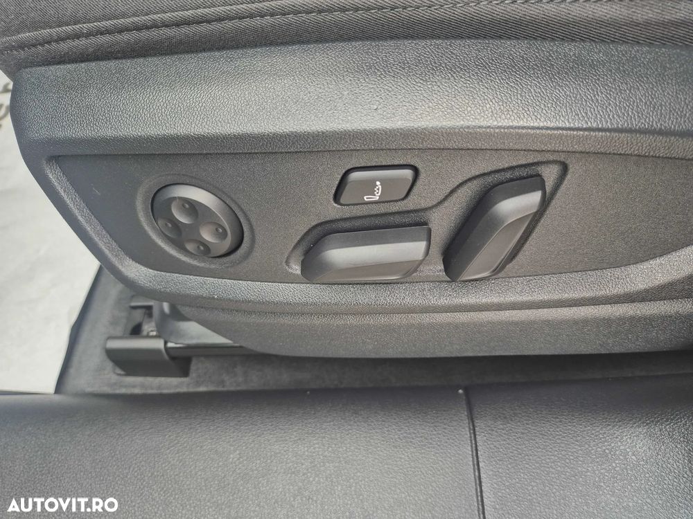 AUDI Q5 2022 — imagine 11