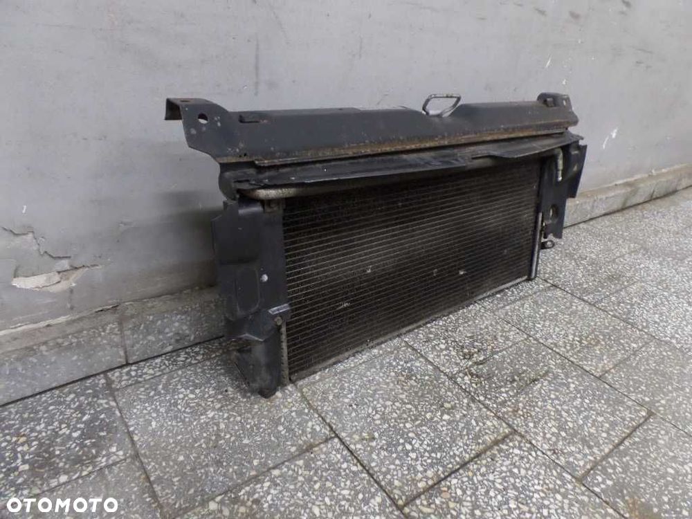 VW T4 MULTIVAN CARAVELLE 91-99 1.9 2.4 CHLODNICA WENTYLATOR PAS PRZEDNI 701422091A 701121207B - 2