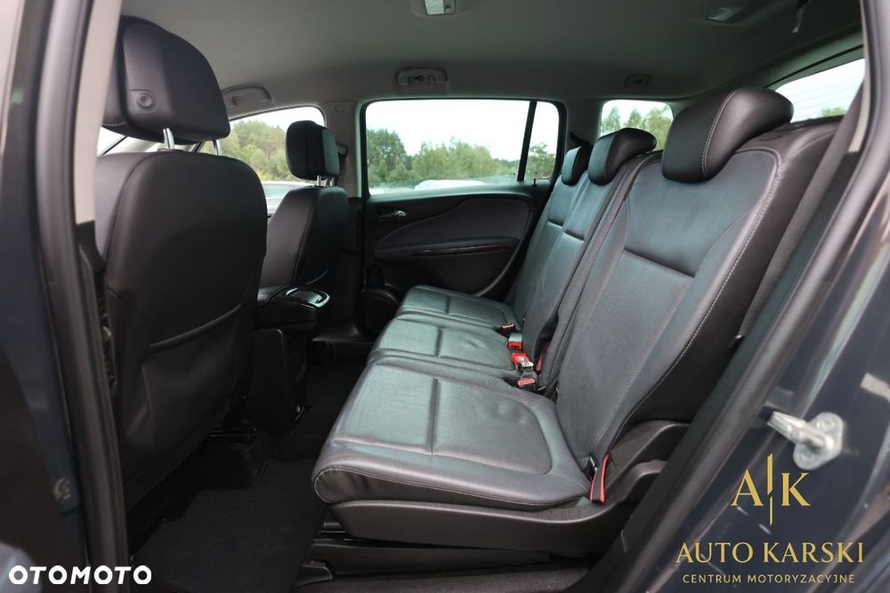 Opel Zafira - 29