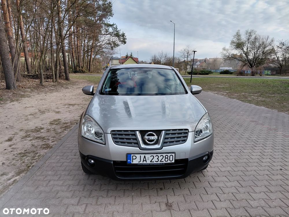 Nissan Qashqai 2.0 dCi DPF acenta - 6