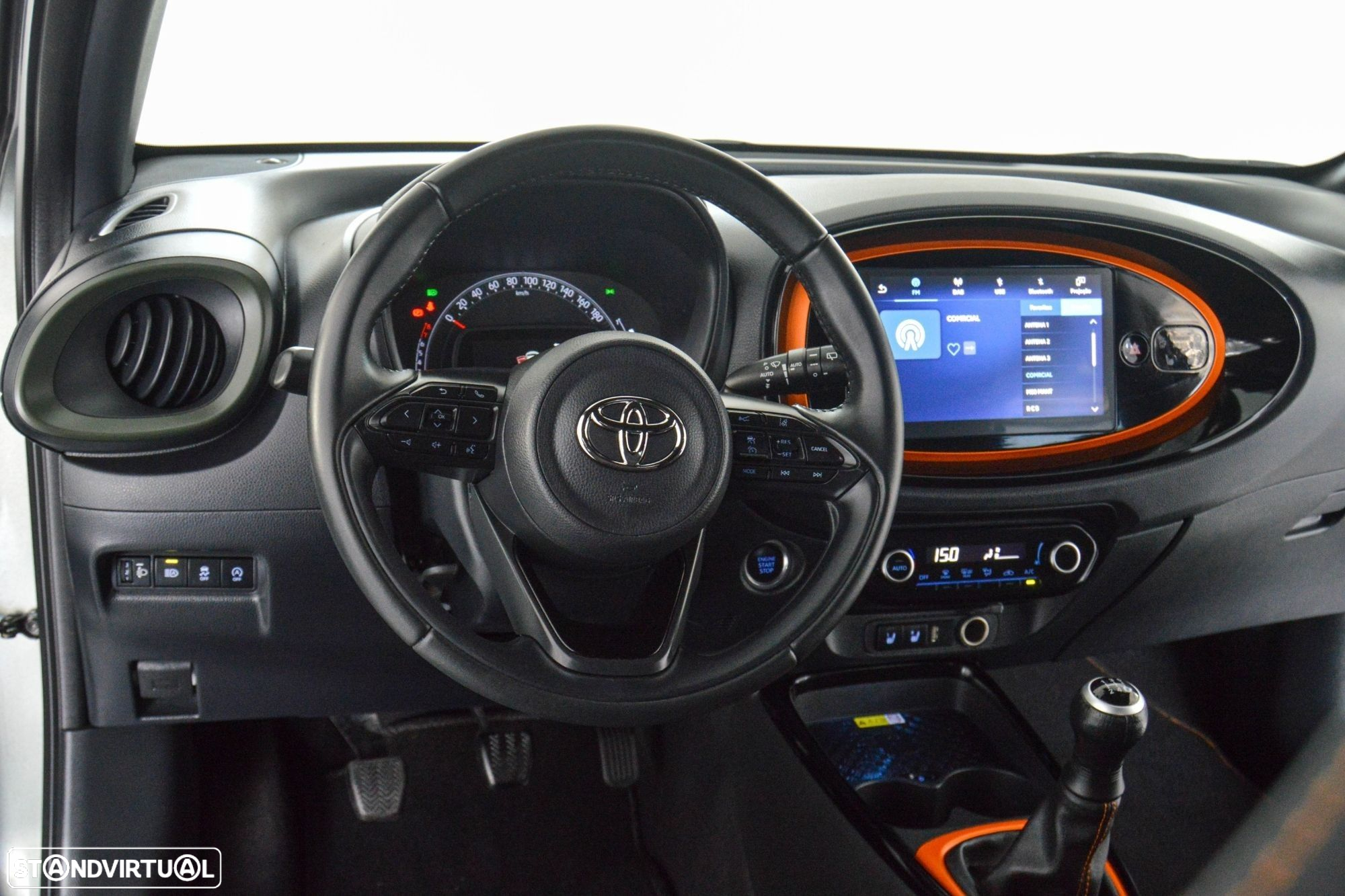 Toyota Aygo X 1.0 Limited - 26