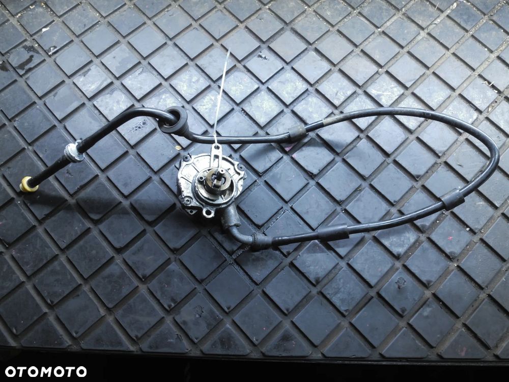 POMPA VACUM MERCEDES W210 E KLASA 3.2 CDI EUROPA A6112300065 - 1