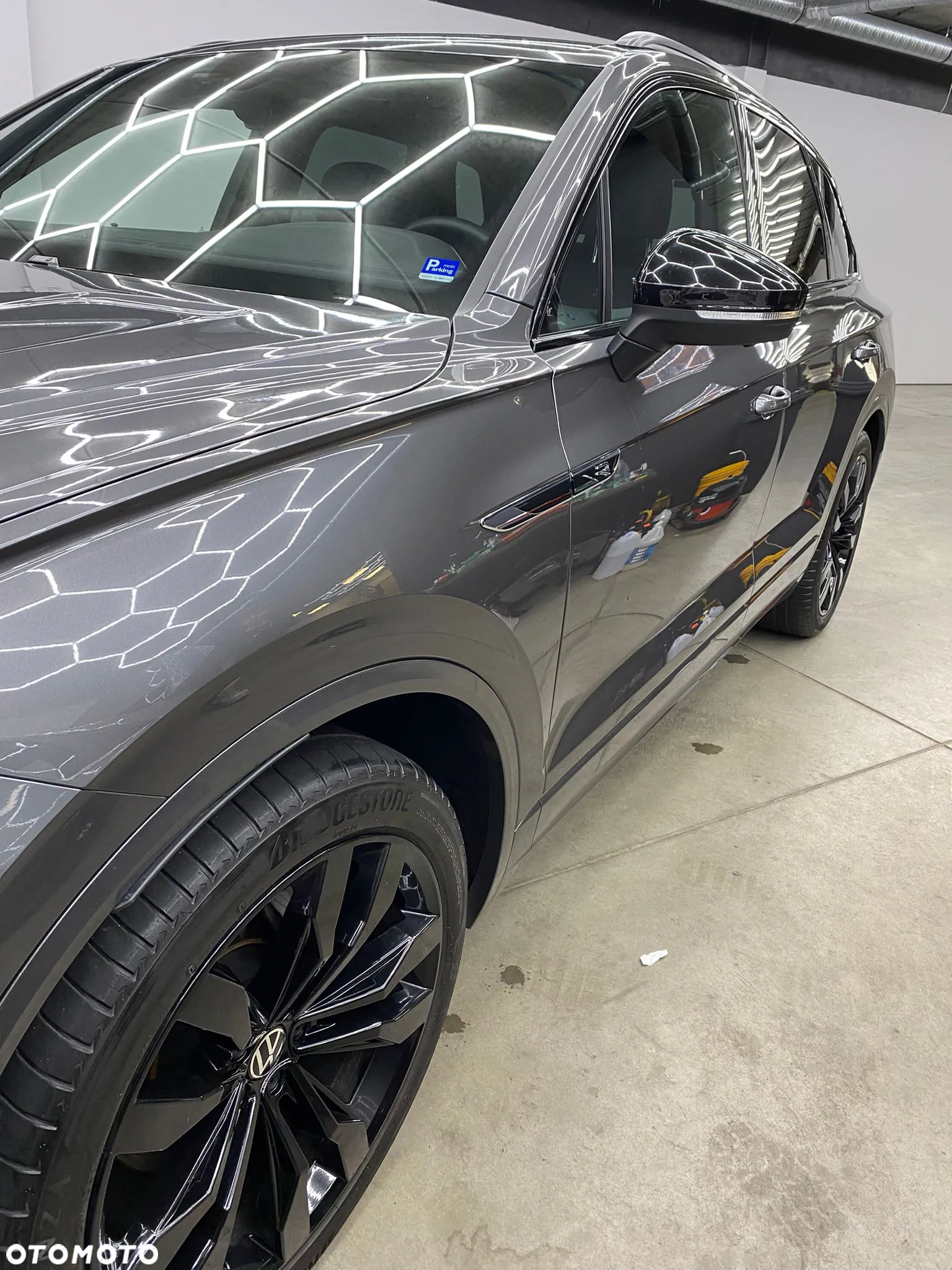Volkswagen Touareg 3.0 V6 TDI SCR 4Mot R-Line - 10