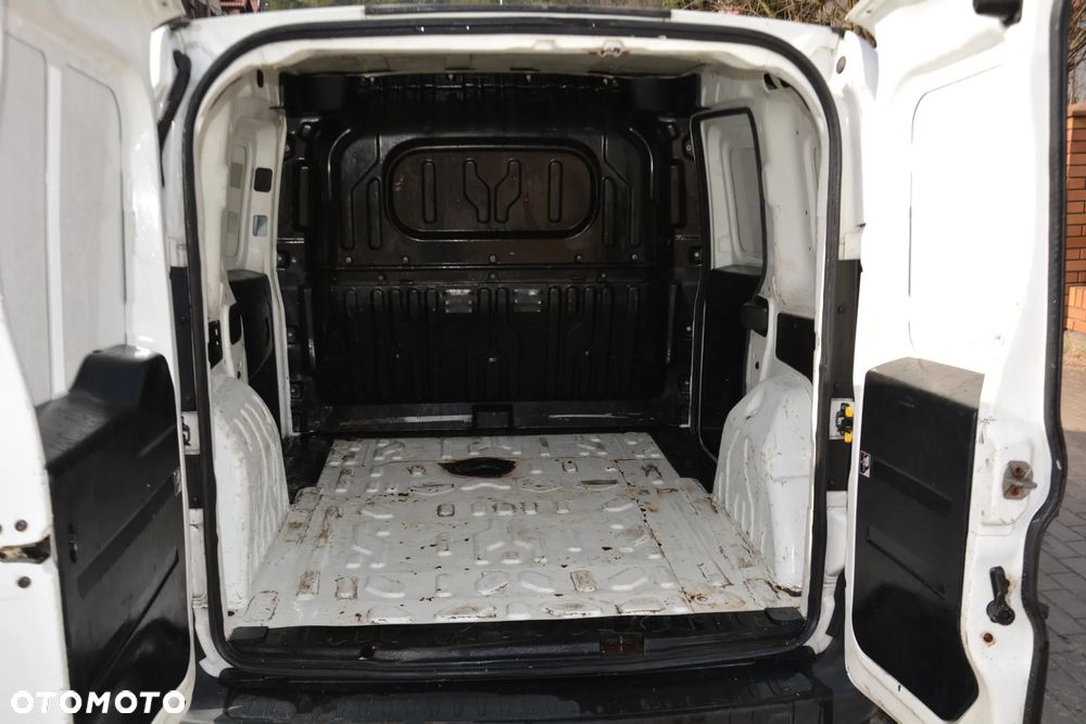 Fiat Doblo - 9