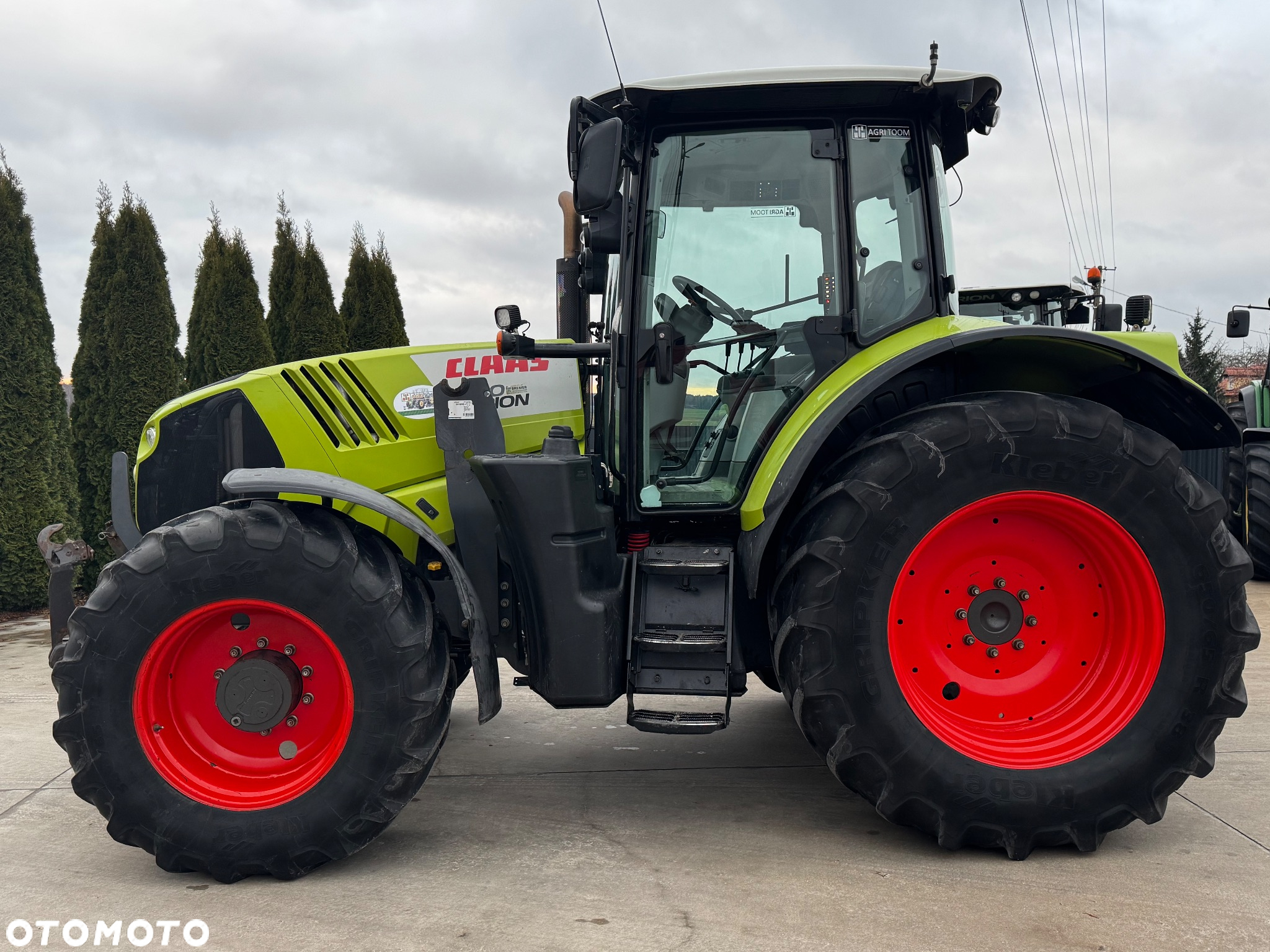 Claas Arion 640 - 2