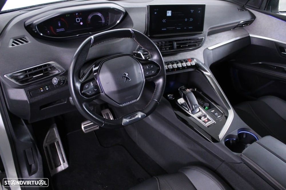 Peugeot 3008 1.5 BlueHDi GT EAT8 - 33