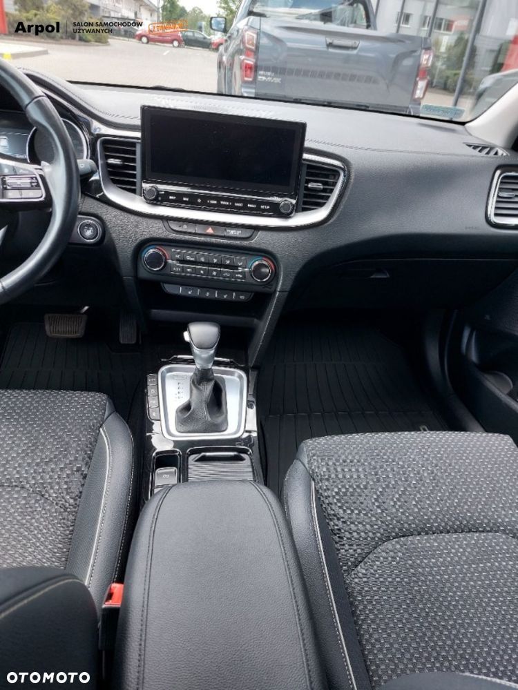 Kia XCeed 1.6 T-GDI Business Line DCT - 18