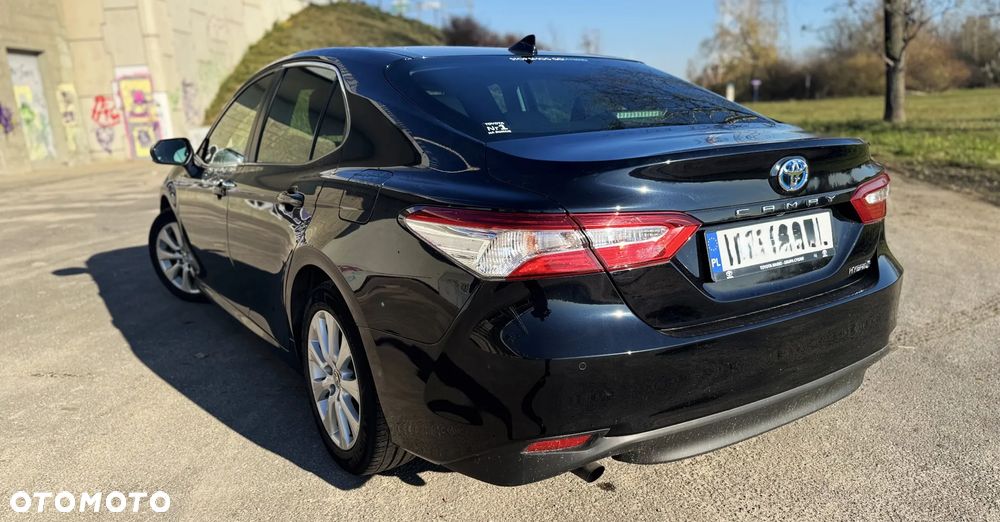 Toyota Camry 2.5 Hybrid Comfort CVT - 11