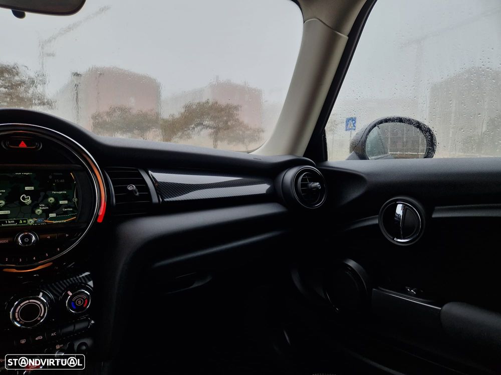 MINI 3 Portas One D - 7