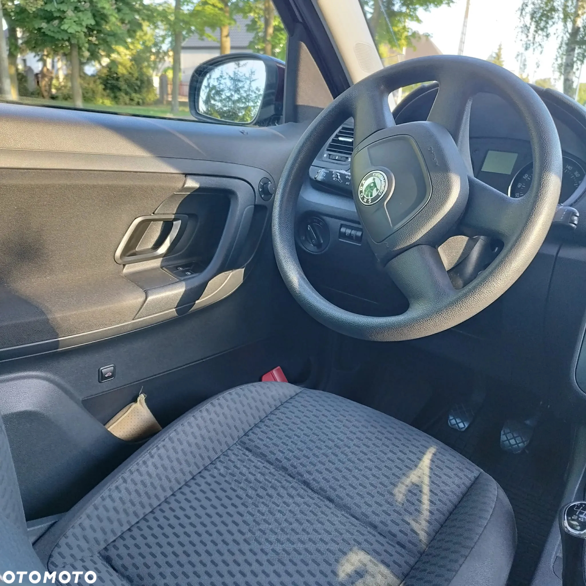 Skoda Roomster 1.6 TDI DPF Ambition - 9