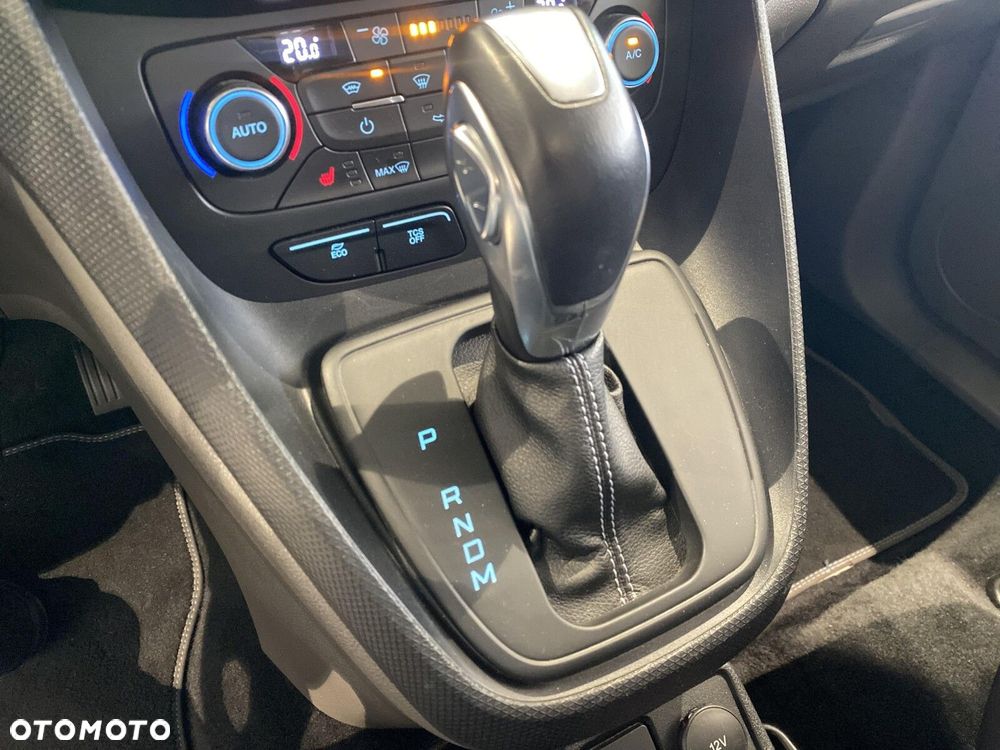 Ford Tourneo Connect - 22
