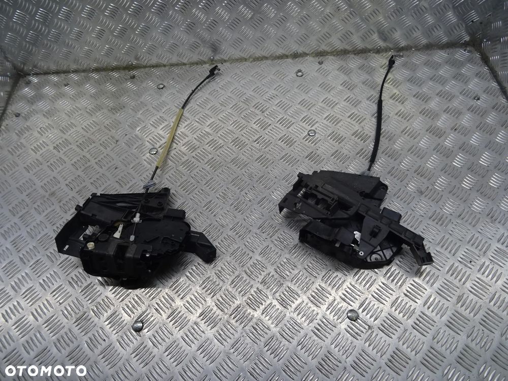 FORD KUGA MK1 08-13 2.0 TDCI 140KM ZAMEK DRZWI PRAWY LEWY TYŁ TYLNY - 1