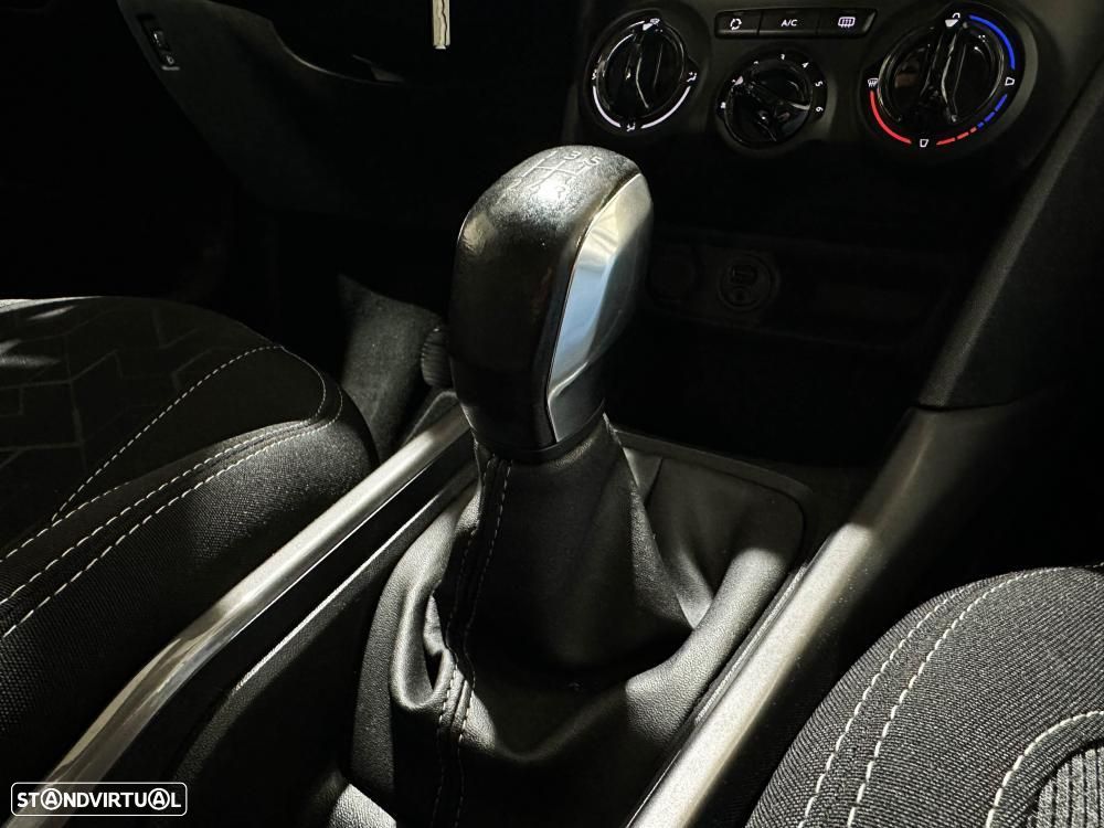 Peugeot 2008 1.2 PureTech Allure - 27