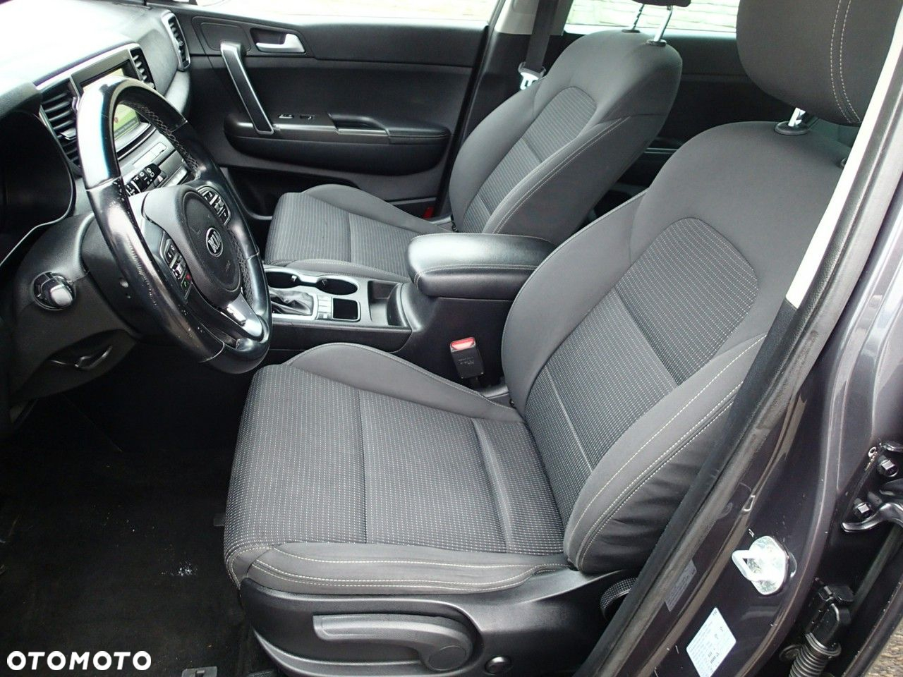 Kia Sportage 1.7 CRDI 2WD ISG Spirit - 9