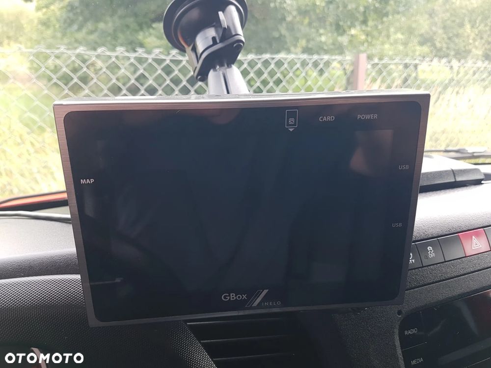 Iveco 50C18 DAILY 12EP PLANDEKA FIRANKA 5,11x2,45x2,35 SPANIE 3500 KG SKRZYNIA ŁADUNKOWA PAKA KLIMATRONIK TEMPOMAT OGRZEWANIE POSTOJOWE - 24