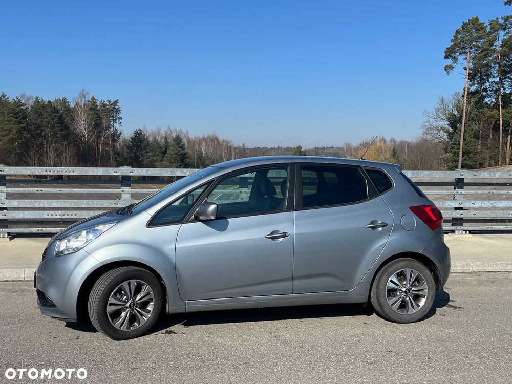 Kia Venga - 5