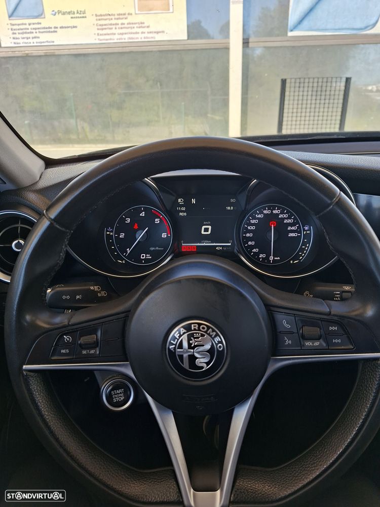 Alfa Romeo Giulia 2.2 D Super - 8