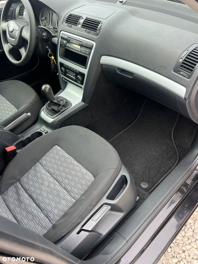 Skoda Octavia 1.4 TSI Ambiente Green tec - 8