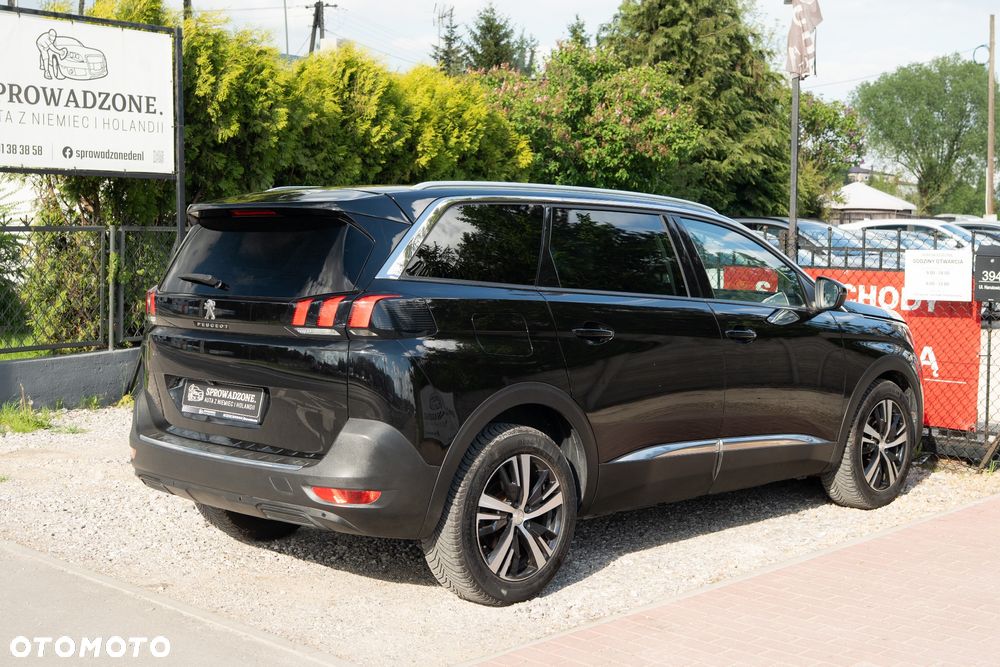Peugeot 5008 THP 165 EAT6 Allure - 32