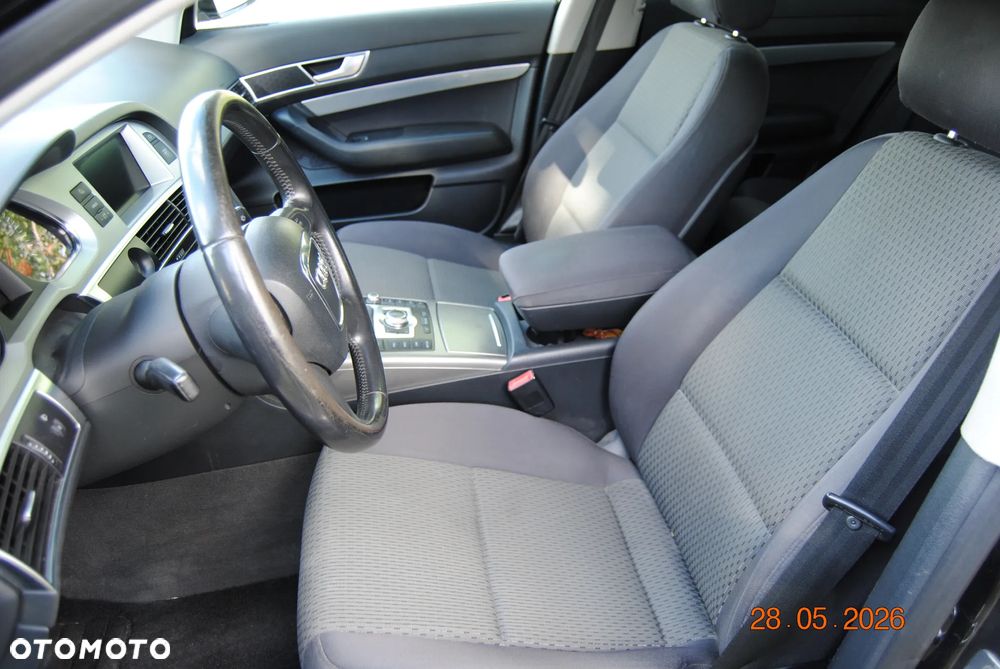 Audi A6 Limousine 2.4 - 14