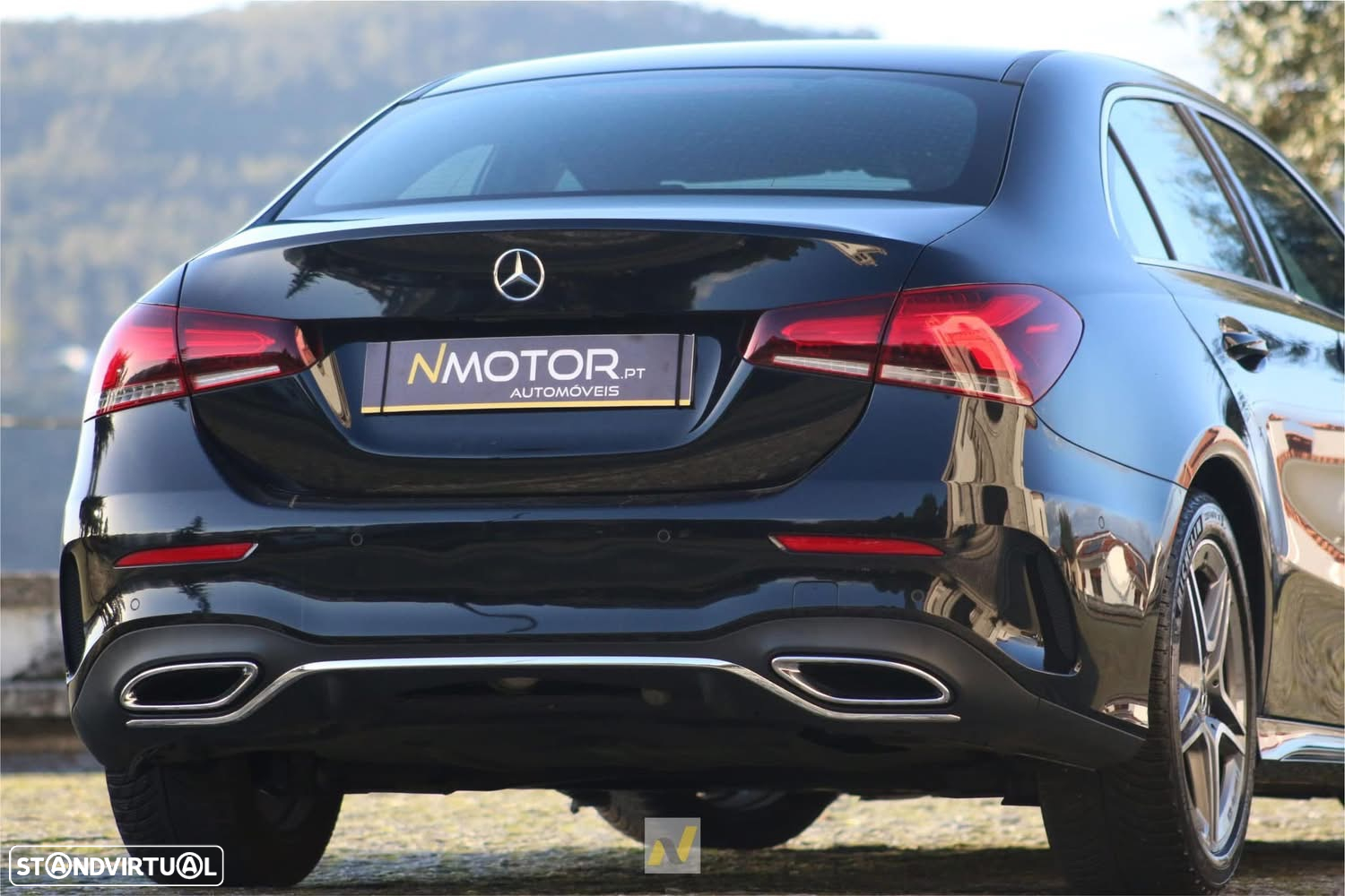 Mercedes-Benz A 180 Limousine d AMG Line Aut. - 24