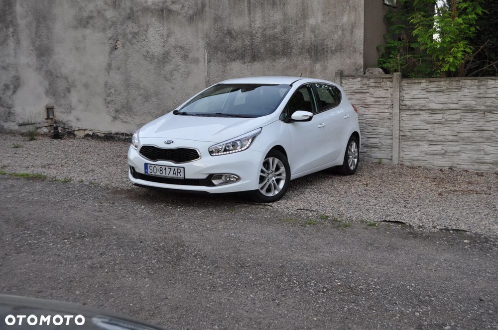 Kia Ceed 1.6 GDI L - 2
