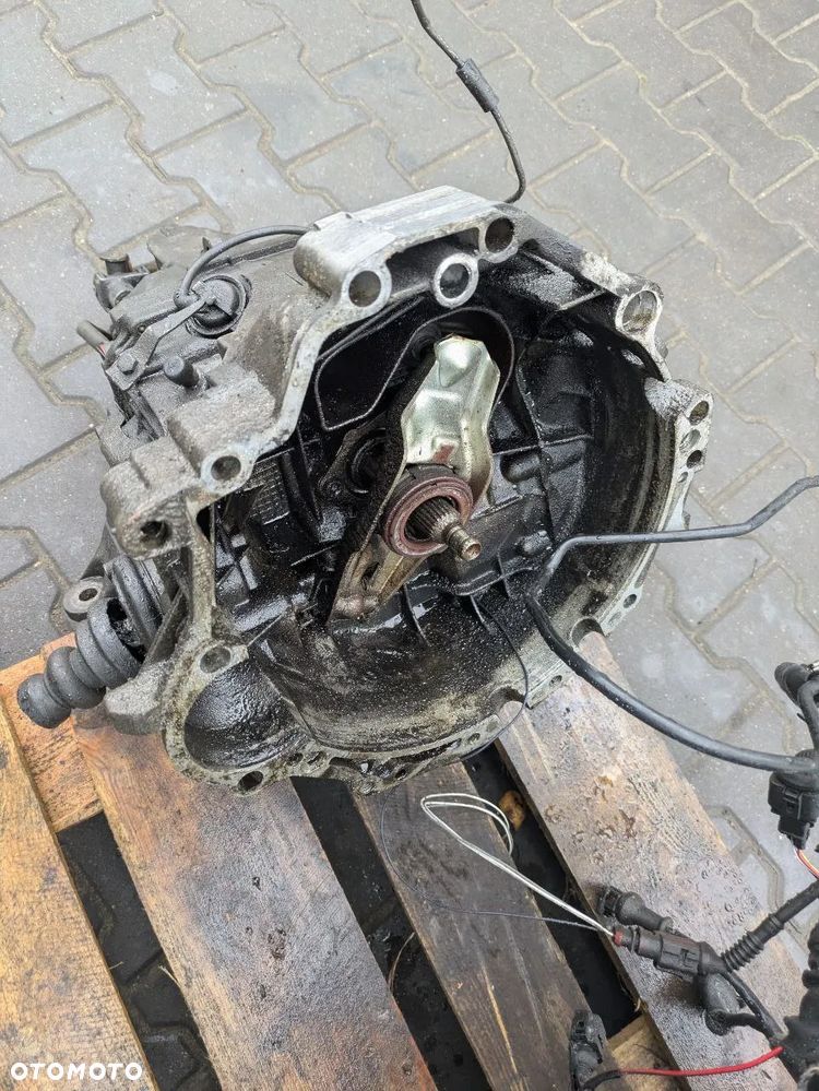 SILNIK AWT SWAP 1.8T PASSAT B5 LIFT 01-04r SKRZYNIA BIEGÓW EHV 1.8T - 6