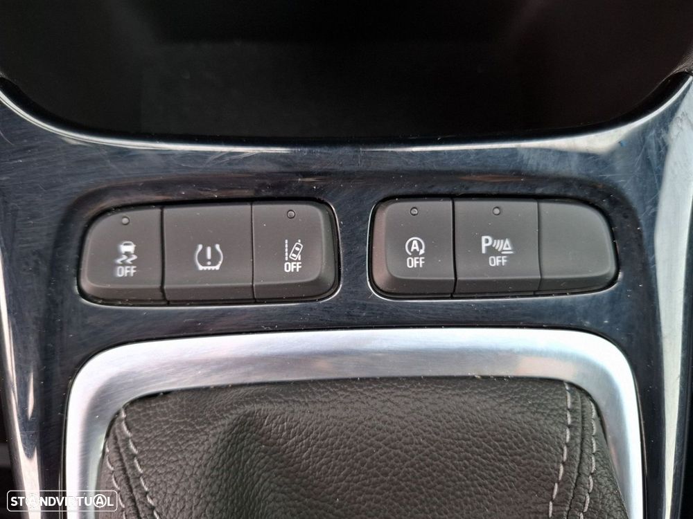 Opel Crossland 1.2 T Elegance - 23