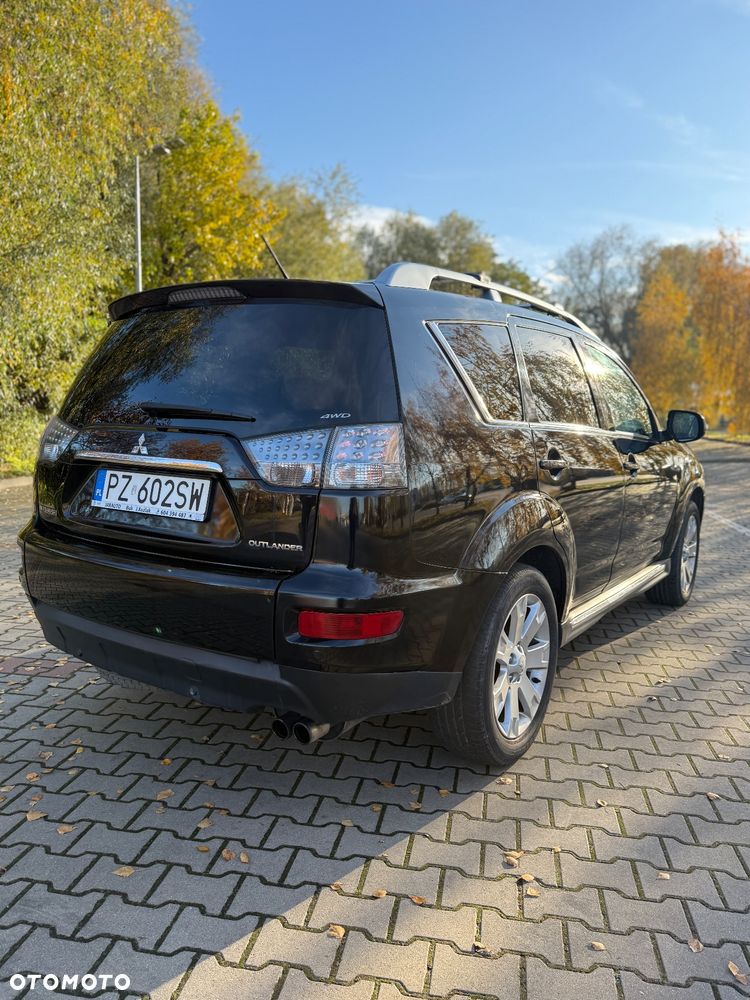 Mitsubishi Outlander 09-13 - 7