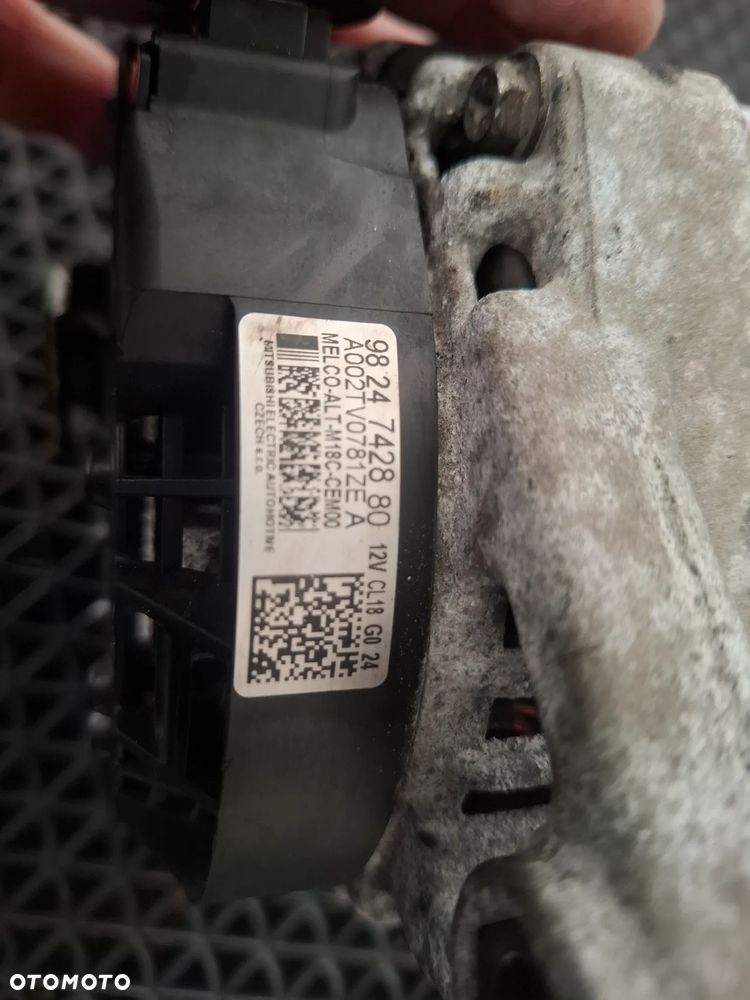 Combo Boxer Alternator 9824742880 - 3