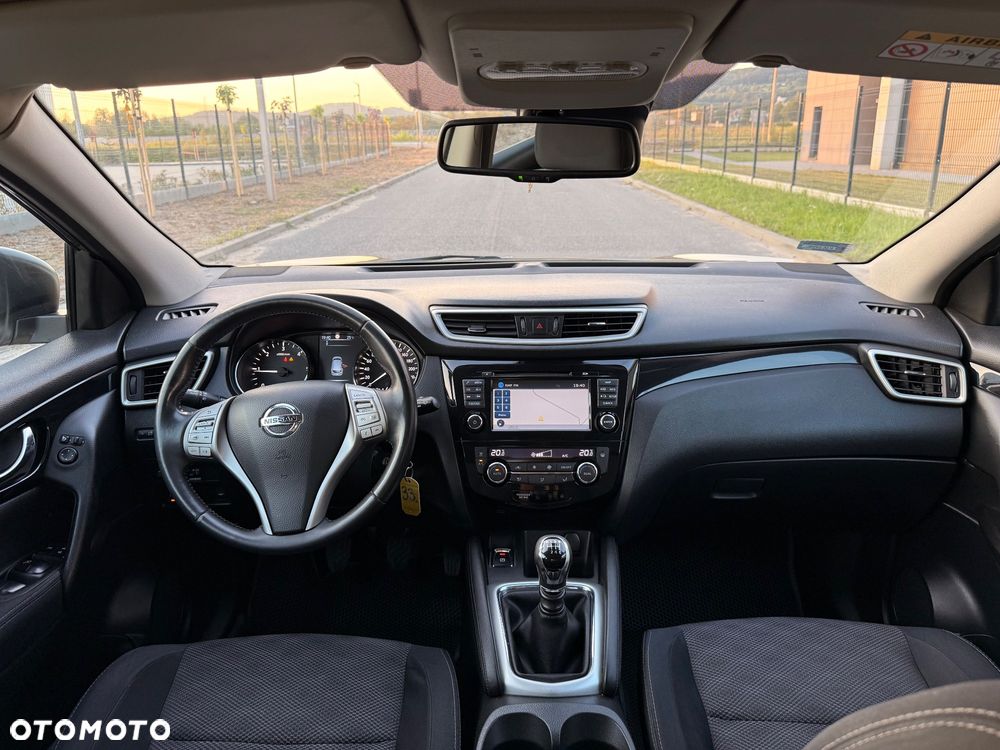 Nissan Qashqai 1.5 dCi Tekna - 22