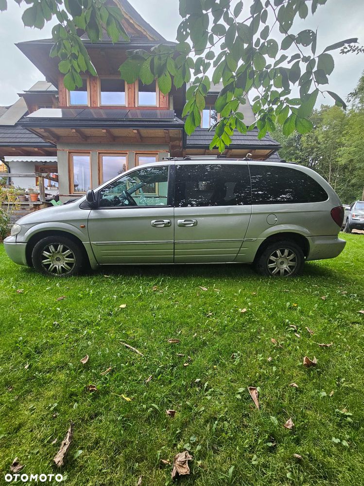 Chrysler Grand Voyager - 5