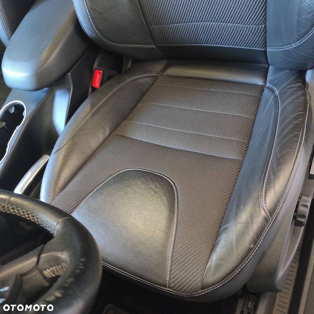 Ford Kuga 1.5 EcoBoost 4x4 Titanium - 10